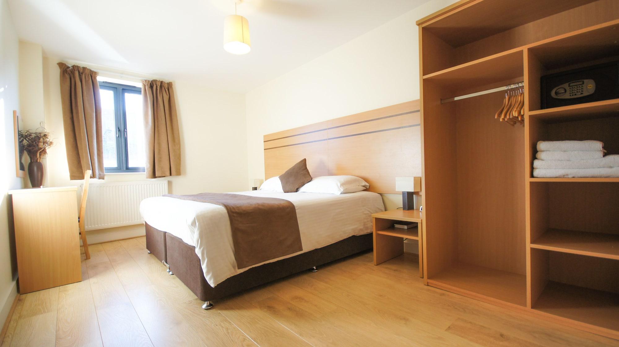 Crompton Court Apartments London Kültér fotó