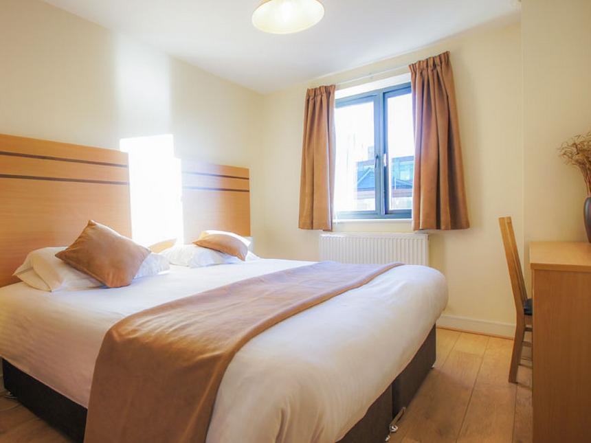 Crompton Court Apartments London Kültér fotó